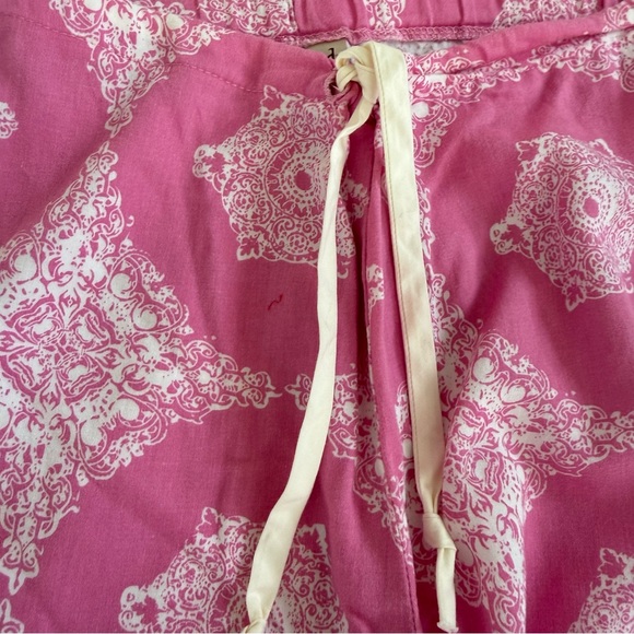 Bed Head Pajama Set Pink White Large Pattern Short Sleeve Button Front Cotton - Picture 12 of 16